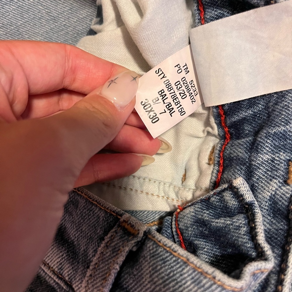 Jeans - Picture 3 of 3